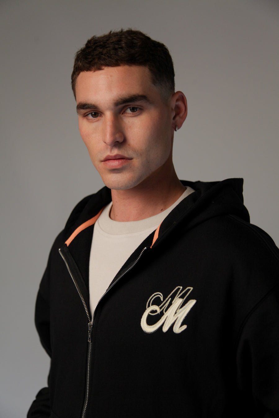 Zip Hood - Black